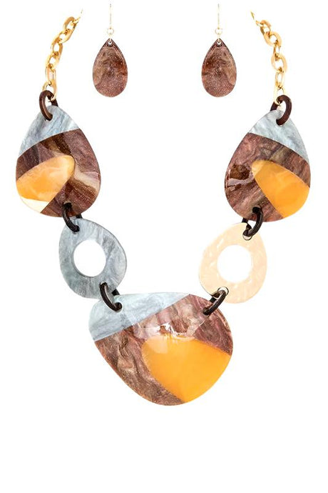 Mix Media Resin Statement Necklace Set